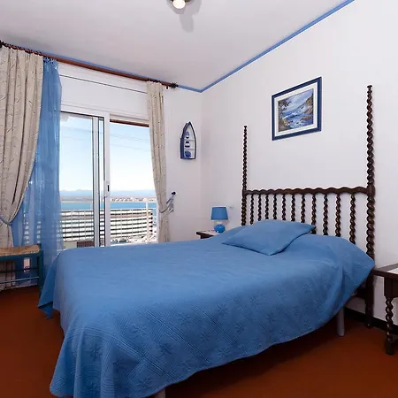 El Retiro A-5 רוזס